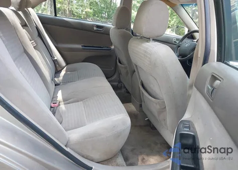 2005 Toyota Camry Le from USA, damaged, VIN 4T1BE32K35U012049